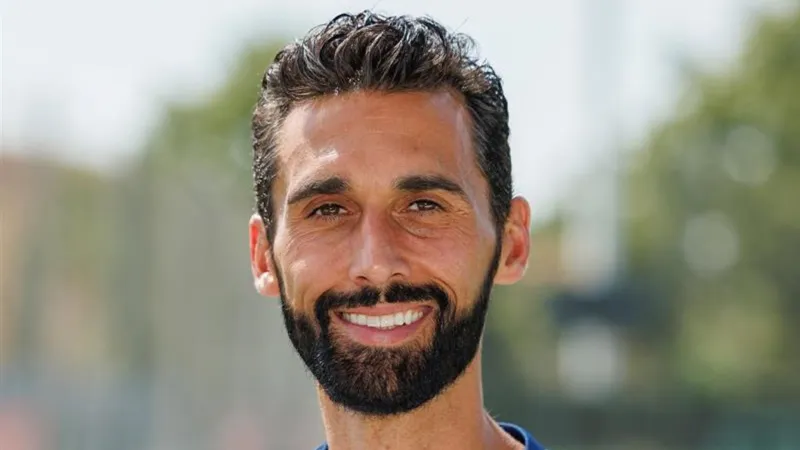 Real Madrid'de Şok Ayrılık! Raul Gitti, Yerine Kim Geldi?