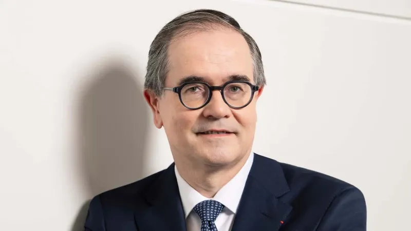 Renault'da Şok Değişim! Yeni CEO Göreve Başladı!