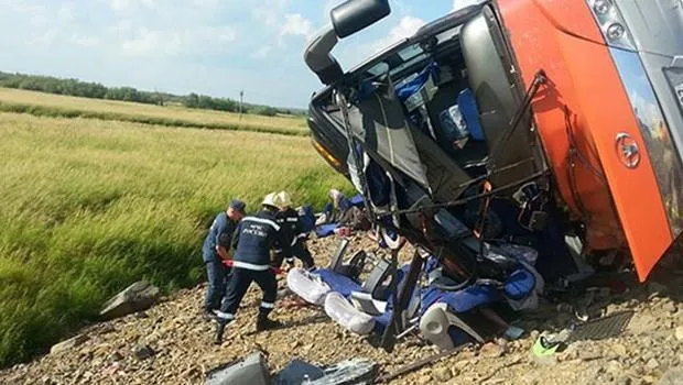 Rusya'da maden işçilerini taşıyan otobüs kaza yaptı: 13 kişi öldü