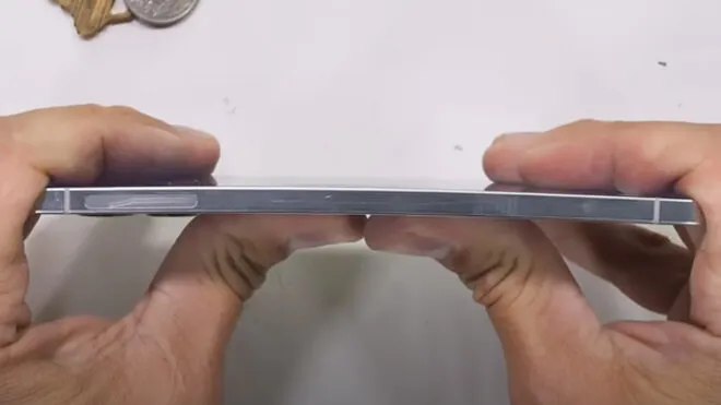 Galaxy S25 Edge Bükülme Testini Geçti! İşte Şaşırtan Sonuç