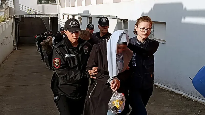 Sazan Sarmalı Çetesi Çökertildi! Mağdurlara Atılan Mesaj Şoke Etti!