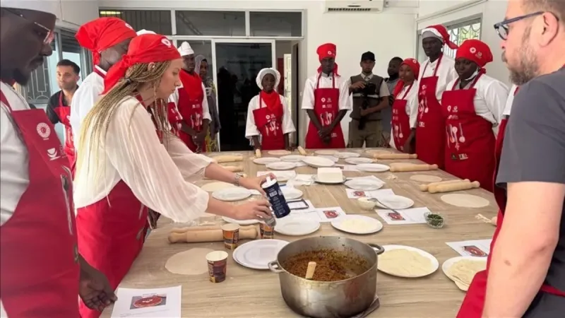 Kayseri Yağlaması Diplomasisi: Senegal Cumhurbaşkanı Eşinden Sürpriz Ziyaret!
