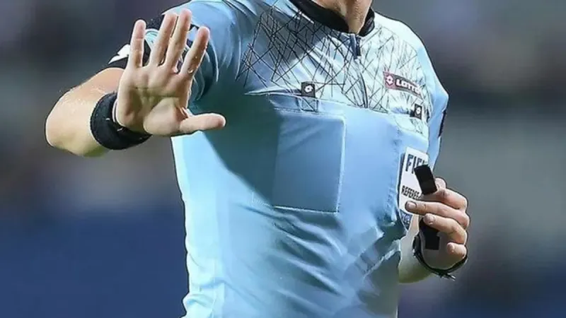Süper Lig'de ŞOK! 5 Hakem Birden Açığa Alındı Mı?