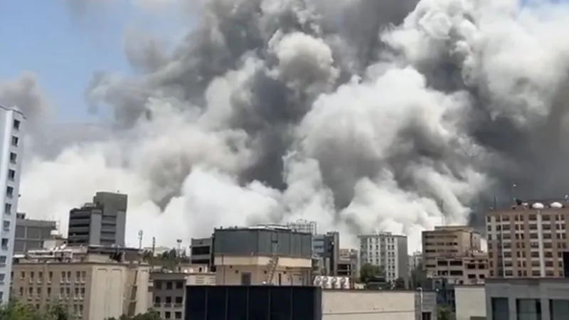 Tahran'da Korkunç Patlama! İsrail Saldırısı mı? Son Dakika