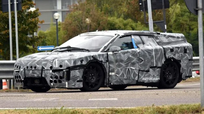 Tamamen elektrikli Ferrari için ilk resmi bilgiler 8 Ekim’de verilecek
