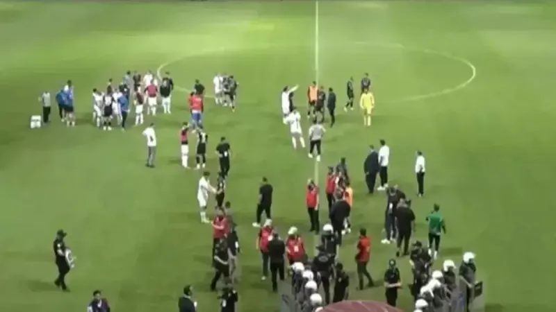 Elazığspor'a Şok! TFF'den Olaylı Maç Kararı!