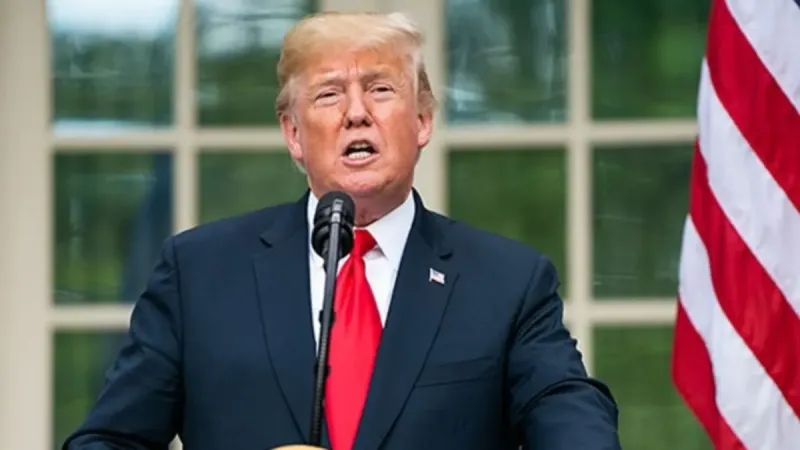 Trump'tan yeni tarife hamlesi! Ağır kamyon ithalatına yüzde 25'lik vergi: Karar 1 Ekim'de yürürlükte