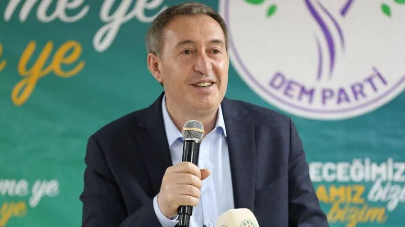 Tuncer Bakırhan'dan Kritik Çağrı: Barış İçin Safları Sıklaştıralım!