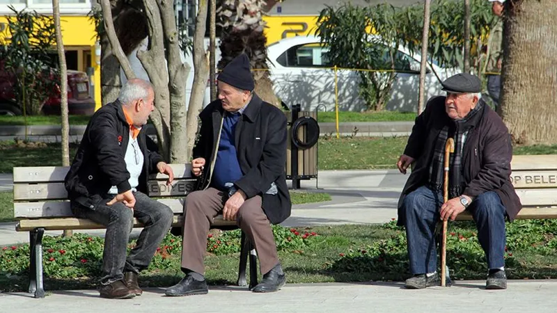 Türkiye'de Yaşam Süresi Şoku! En Uzun Yaşayan Şehir Neresi?