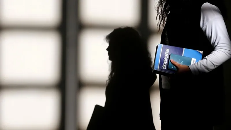 Üniversiteye Rekor Başvuru! Türkiye'de Öğrenci Sayısı Kaça Ulaştı?