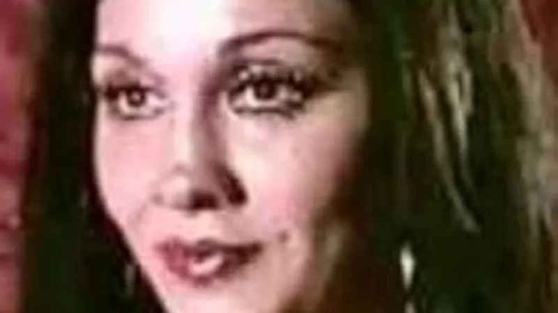 Aynur Akarsu Vefat Etti! Yeşilçam'ın Acı Kaybı