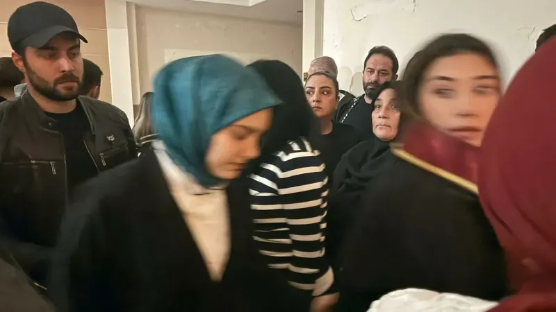 Zehra Kınık Demir'in avukatları yurt dışı yasağının kaldırılmasını istedi