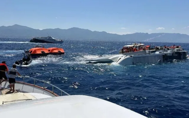 Girne-Mersin seferinde alabora: 23 kişi kayıp