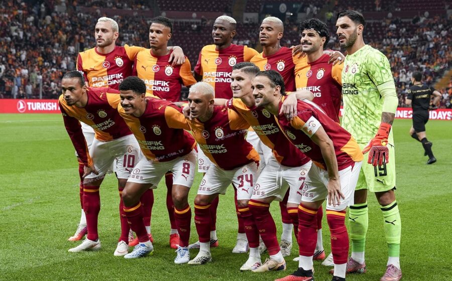 Galatasaray’da yabancı kuralı nedeniyle 4 isim riskte