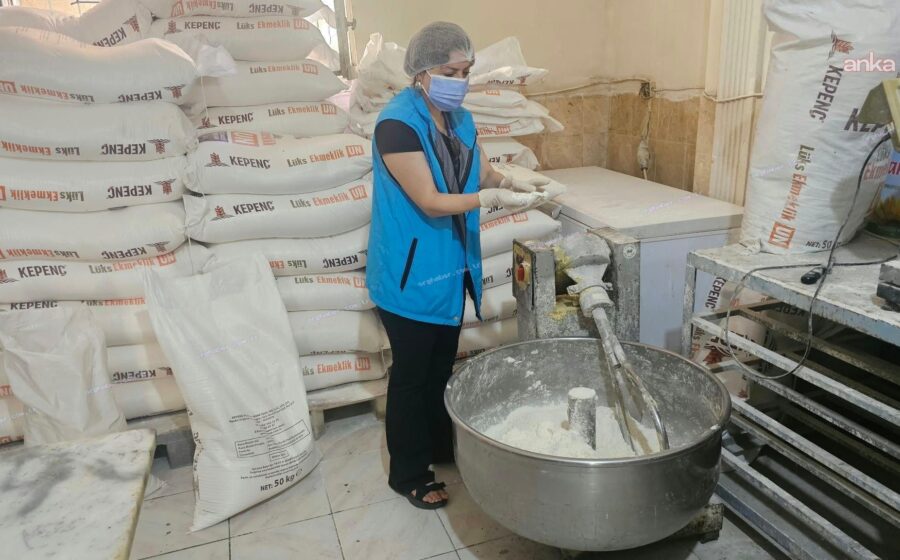 Diyarbakır'da 7 ton böcekli un imha edildi