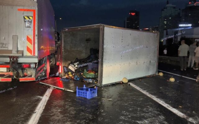 Esenyurt'ta 11 araçlık zincirleme kaza: 6 yaralı