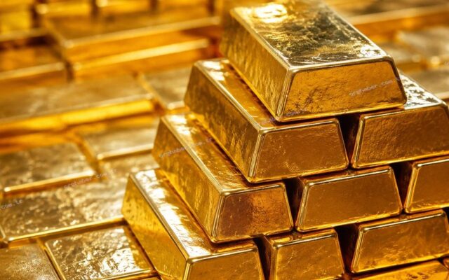 Altın ons başına 4.580 dolara geriledi