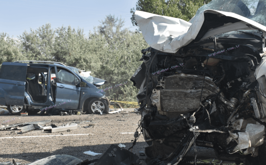 Van Muradiye’de kafa kafaya çarpışma: 2 ölü 9 yaralı