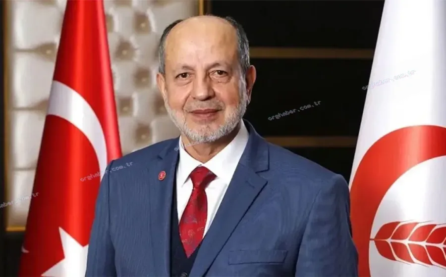 Yeni Yol Partisi milletvekili istifası sonrası grubu kurtardı