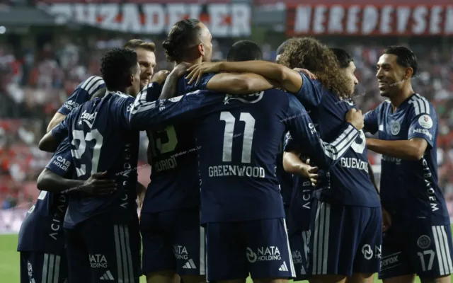 Fenerbahçe Şampiyonlar Ligi kadrosunda sürpriz isim