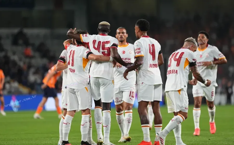 Galatasaray Başakşehir'i son dakika golüyle 3-2 yendi