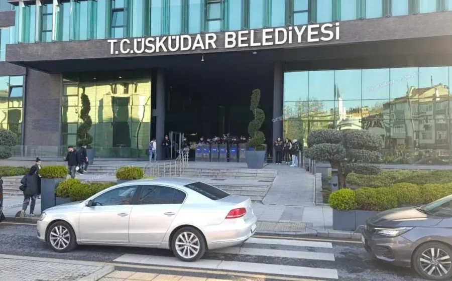 Üsküdar Belediyesi soruşturmasında 3 kişi tutuklandı