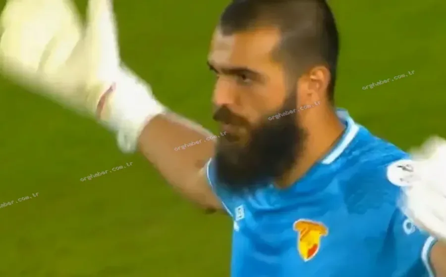 Süper Lig'de kaleci taraftarla tartıştı, devre arası değiştirildi