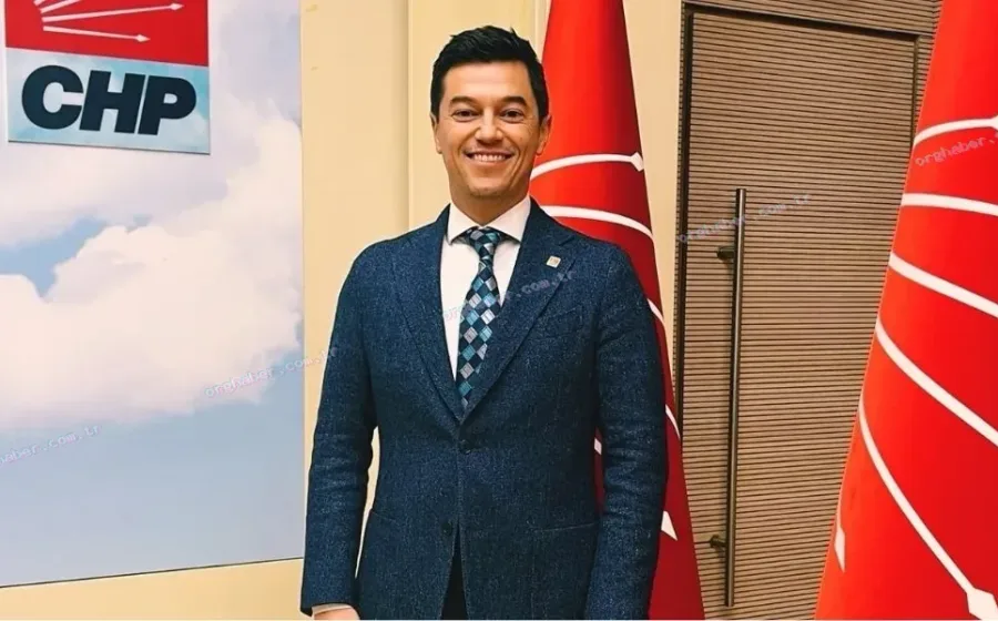 Marmaris Belediye Başkanı Yeni Parti'ye geçiyor