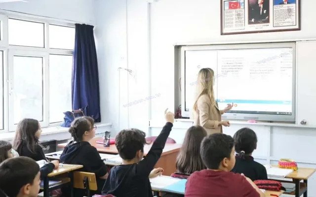 Öğretmen yer değiştirme tarihleri açıklandı