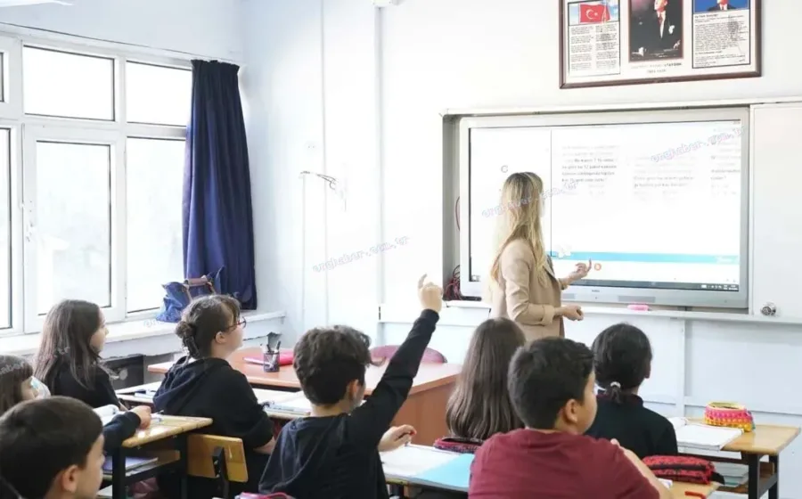 Öğretmen yer değiştirme tarihleri açıklandı