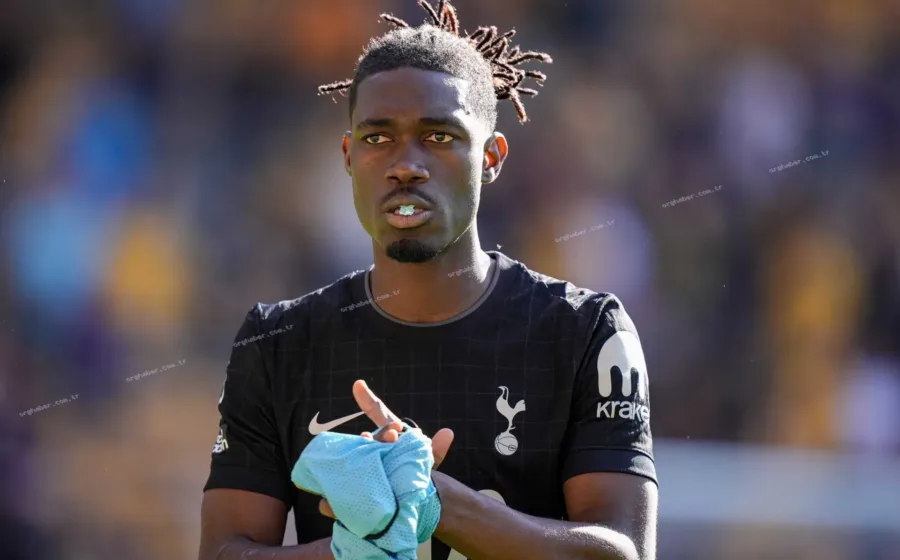 Bissouma Tottenham'dan sonra Ajax'a transfer oldu