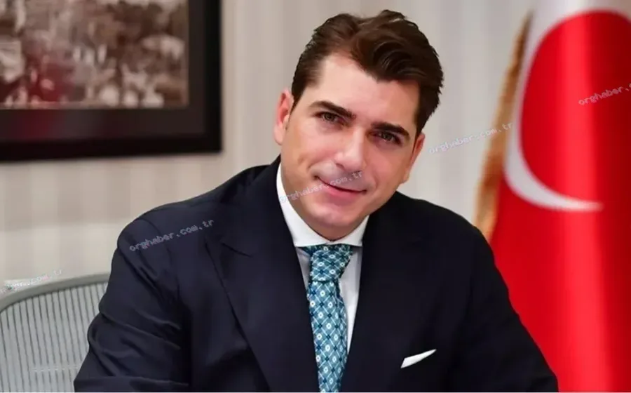 İBB Meclis Üyesi Ekrem Eray Arda CHP'den İstifa Etti