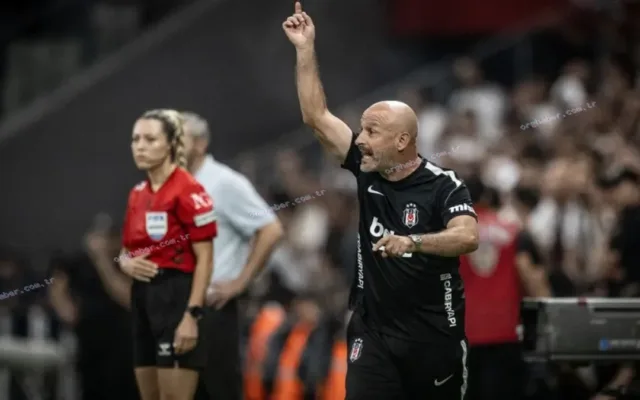 Vincenzo Italiano: 42 bin kişiye sarılmak istiyorum
