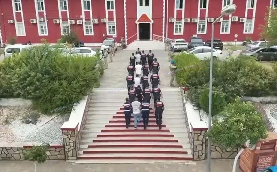 Zeytinyağı ve kuruyemiş üreticileri dolandırıldı: 6 tutuklu