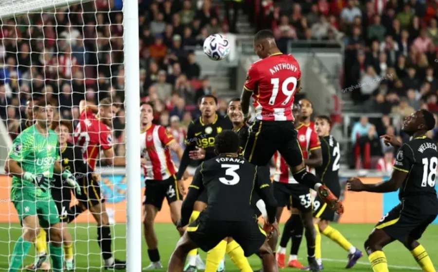 Brentford Chelsea’yi 3-0 ile Londra derbisinde geçti