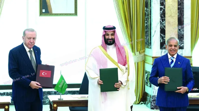 Suudi Arabistan Türkiye ve Pakistan'ı acil toplantıya çağırdı