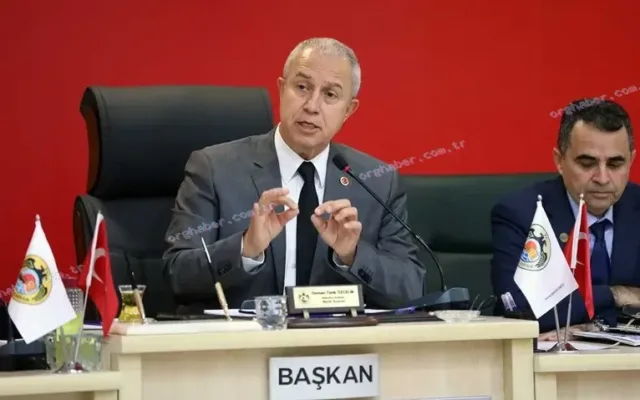 Alanya Belediye Başkanı Özçelik CHP’den istifa etti