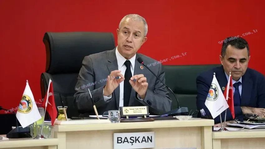 Alanya Belediye Başkanı Özçelik CHP’den istifa etti